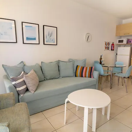 Blue Dawn Center Flat * Larnaca