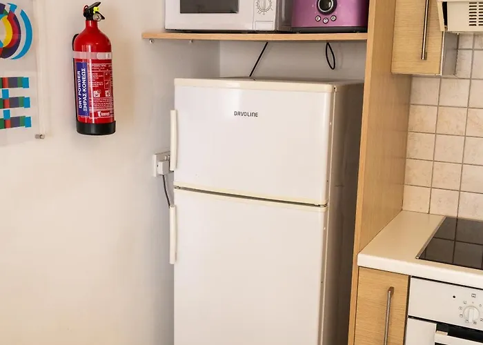 Blue Dawn Center Flat * לרנקה