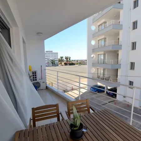 Blue Dawn Center Flat Apartment *